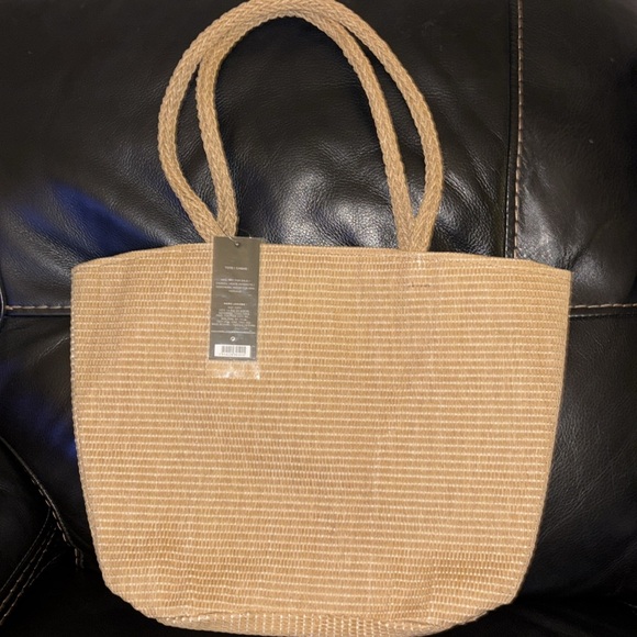 Marc Jacobs Daisy Tan Tote Bag - Picture 2 of 6